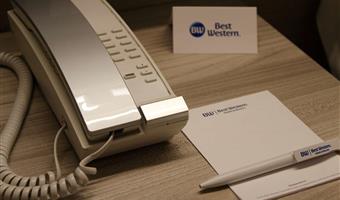 1 letto queen size e 2 divani letto singoli, camera quadrupla, wi-fi ad alta velocità, cassaforte, bollitore