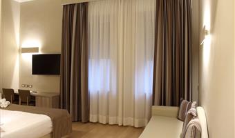 1 letto king size 1 divano letto, camera quadrupla, wi-fi ad alta velocità, cassaforte, bollitore