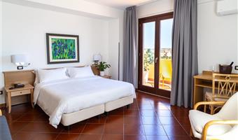 1 letto matrimoniale queen size, camere non fumatori, suite junior, divano letto per uno, terrazza, sea view