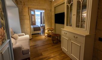 1 letto matrimoniale king size, camere non fumatori, suite junior, divano