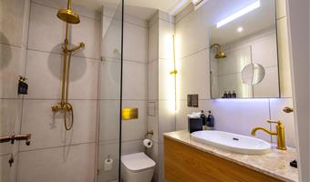 1 letto matrimoniale king size, camere non fumatori, suite junior, divano