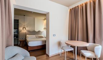 1 letto queen size, 2 letti singoli, camera family deluxe non fumatori