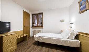 1 letto singolo, camere non fumatori, vista sulla montagna, solo doccia