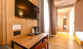 1 letto matrimoniale queen size, camere non fumatori, camera comfort, divano letto per uno
