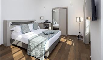 1 letto matrimoniale queen size, camere non fumatori, camera deluxe, sea view, colazione completa