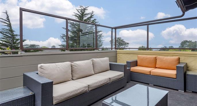 Servizi del Best Western Carmel's Town House Lodge - Carmel-By-The-Sea - 05022