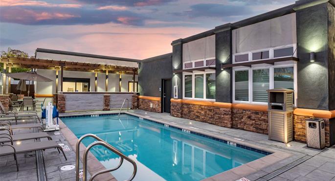Piscina del Best Western Inn Santa Clara - Santa Clara - 05251