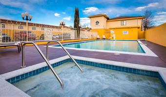 Piscina del Best Western Bishop Lodge - Bishop - 05340