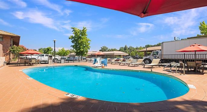Piscina del Best Western Amador Inn - Jackson - 05399