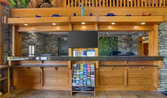 hotel oakhurst 05422 f