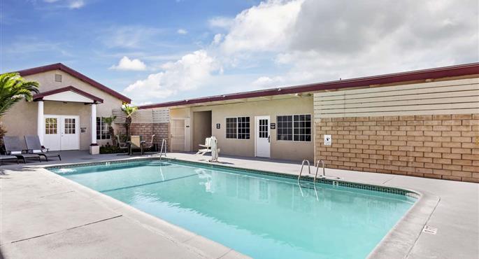 hotel ridgecrest 05590 f