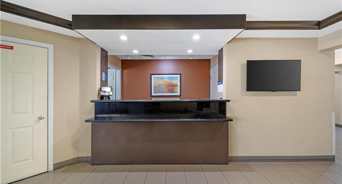 Hall del Best Western Plus Twin View Inn & Suites a Redding - 05683