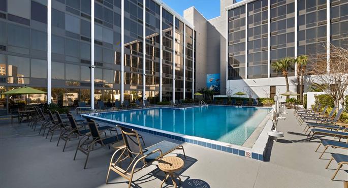 Piscina del Best Western Orlando Gateway Hotel - Orlando - 10380