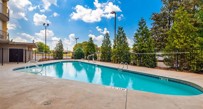 Piscina del Best Western Plus Atlanta Airport-East - Hapeville - 11120