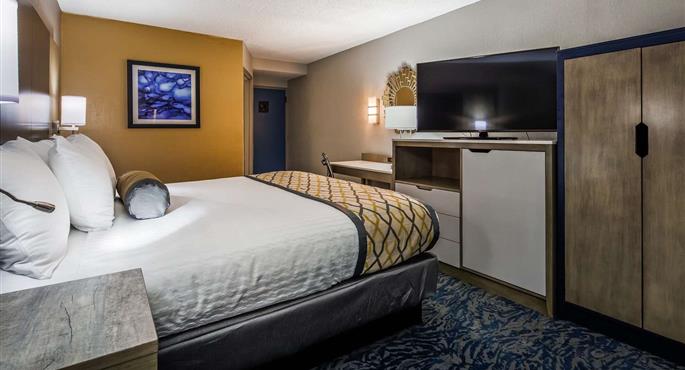 Camera del Best Western Plus Bloomington East Hotel - Bloomington - 14216