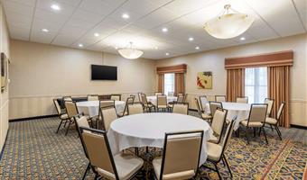 Sale meeting del Best Western Plus Steeplegate Inn - Davenport - 16083