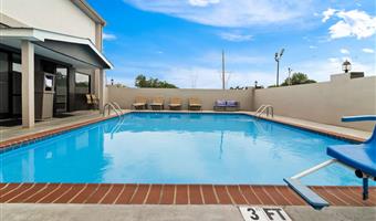 Piscina del Best Western Paducah Inn - Paducah - 18075