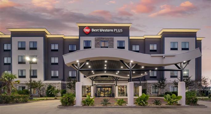 Esterni del Best Western Plus Ruston Hotel - Ruston - 19121