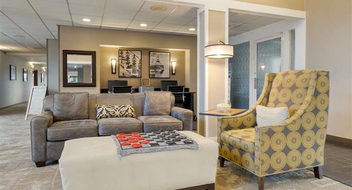 Hall del Best Western Westminster Hotel a Westminster - 21045