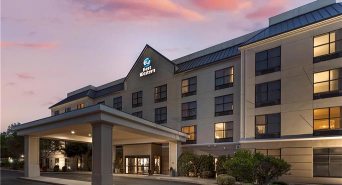 Esterni del Best Western Chesapeake Bay North Inn - North East - 21048