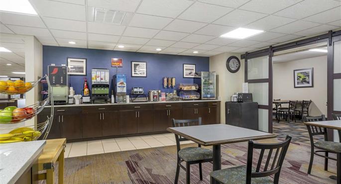 Ristorante del Best Western Plus Berkshire Hills Inn & Suites - Pittsfield - 22060
