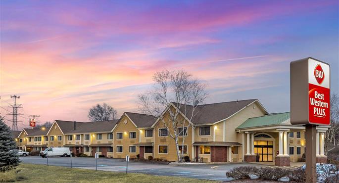 Esterni del Best Western Plus The Inn at Sharon/Foxboro - Sharon - 22061