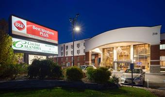 Esterni del Best Western Plus Fairfield Executive Inn - Fairfield - 31033