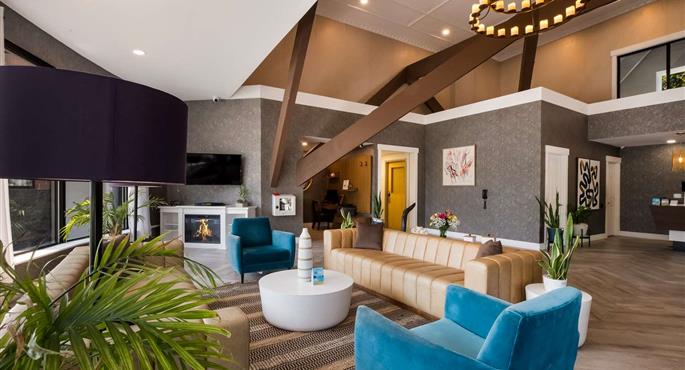 Hall del The Hub Middletown Red Bank, BW Signature Collection a Middletown - 31074