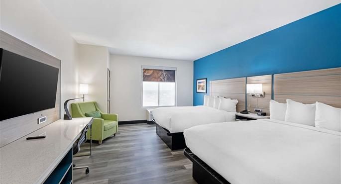 Camera del Best Western Plus Executive Residency Carlsbad Hotel - Carlsbad - 32117