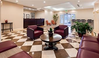 Hall del Best Western Bar Harbour Inn a Massapequa Park - 33001