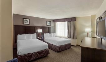hotel brooklyn 33124 f