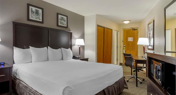 hotel brooklyn 33124 f