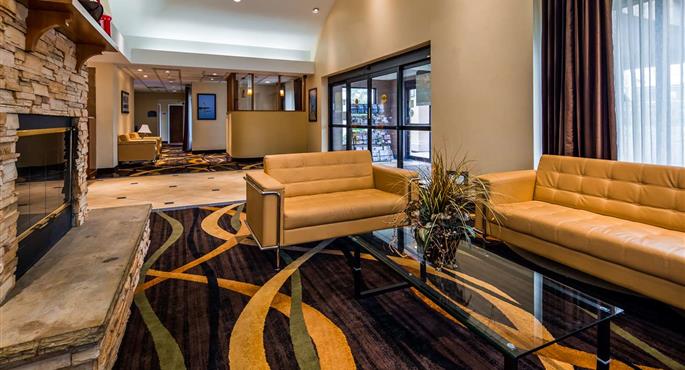 Hall del Best Western Galleria Inn & Suites a Cheektowaga - 33150