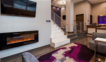 Hall del Best Western Plus Stadium Inn a Bronx - 33165