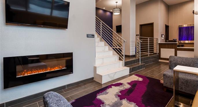 Hall del Best Western Plus Stadium Inn a Bronx - 33165