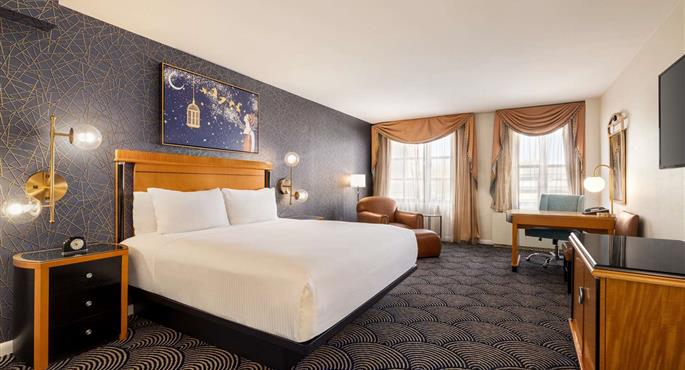 hotel great neck 33174 f