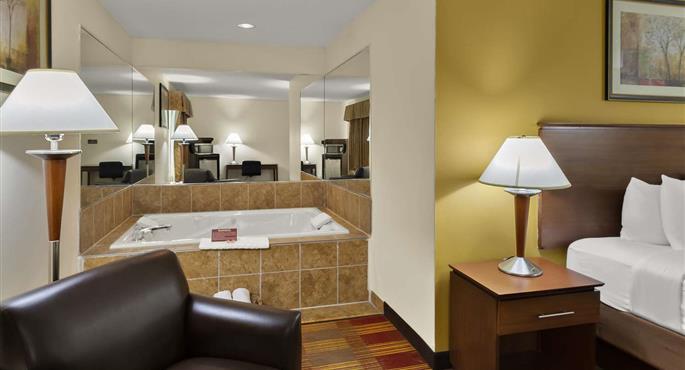 Camera del Best Western Lakewood Inn - Hebron - 36144