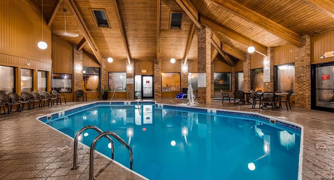 Piscina del Best Western Lakewood Inn - Hebron - 36144