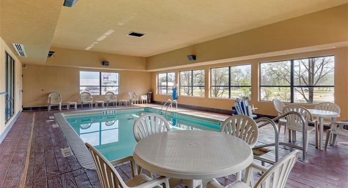 Piscina del Best Western Seminole Inn & Suites - Seminole - 37113