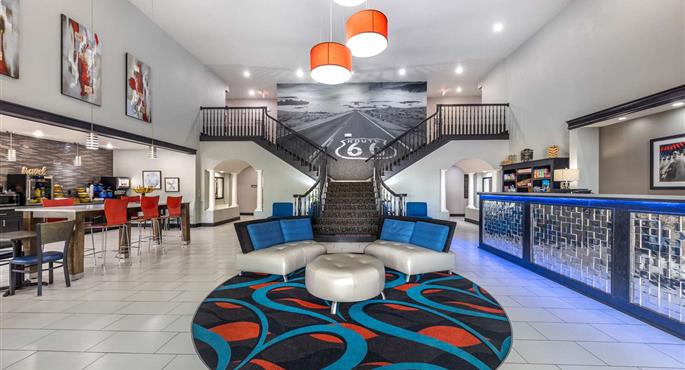 Hall del Best Western Atoka Inn & Suites a Atoka - 37137