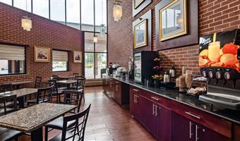 hotel shillington 39120 f