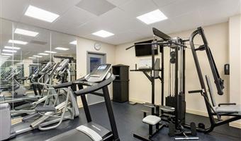 hotel shillington 39120 f
