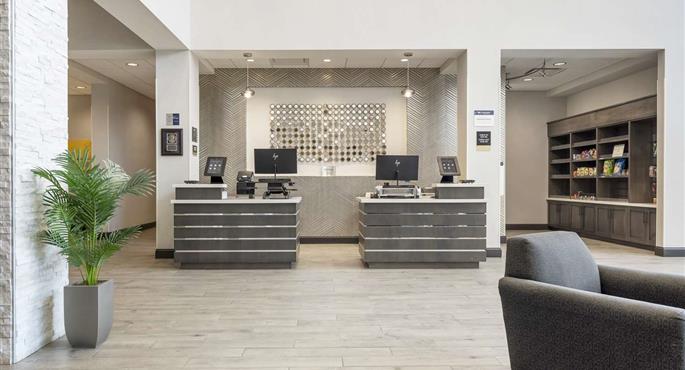 Hall del Best Western Plus Cranberry-Pittsburgh North a Cranberry Township - 39142
