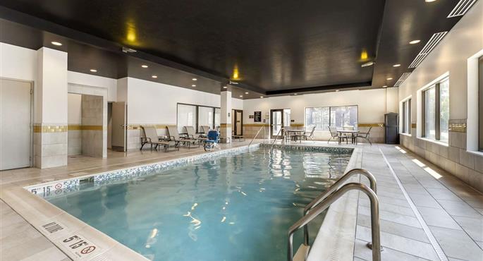 Piscina del Best Western Plus Cranberry-Pittsburgh North - Cranberry Township - 39142