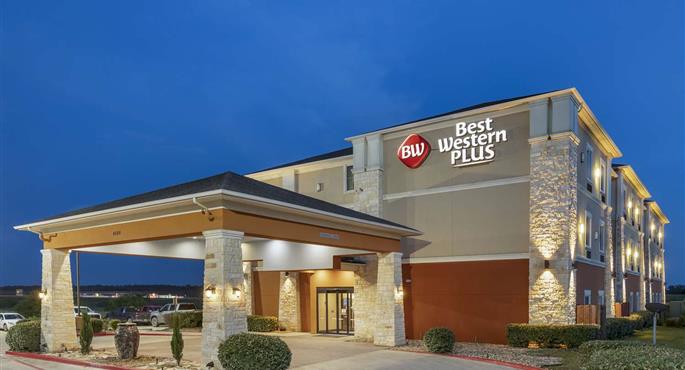 Esterni del Best Western Plus Longhorn Inn & Suites - Luling - 44744