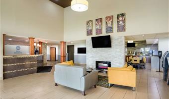 Hall del Best Western Waukesha Grand a Pewaukee - 50116
