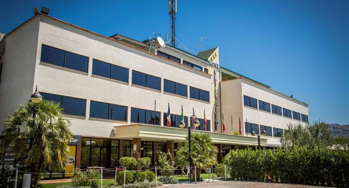 Esterni del Hotel Cristallo Relais, Sure Hotel Collection by Best Western - Tivoli - 56317