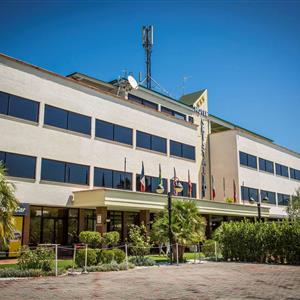 Esterni del Hotel Cristallo Relais, Sure Hotel Collection by Best Western - Tivoli - 56317
