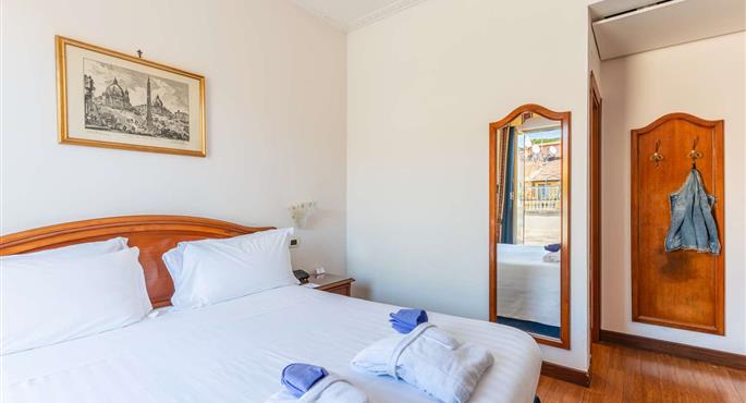 Camera del Hotel Raffaello, Sure Hotel Collection by Best Western - Roma - 56320