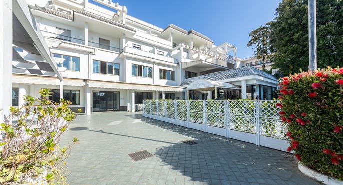 Esterni del Hotel Sakura, Sure Hotel Collection by Best Western - Torre del Greco - 56328